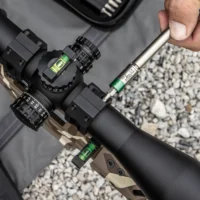 FISBLAB_Optics_BubbleLevelSet_Lifestyle
